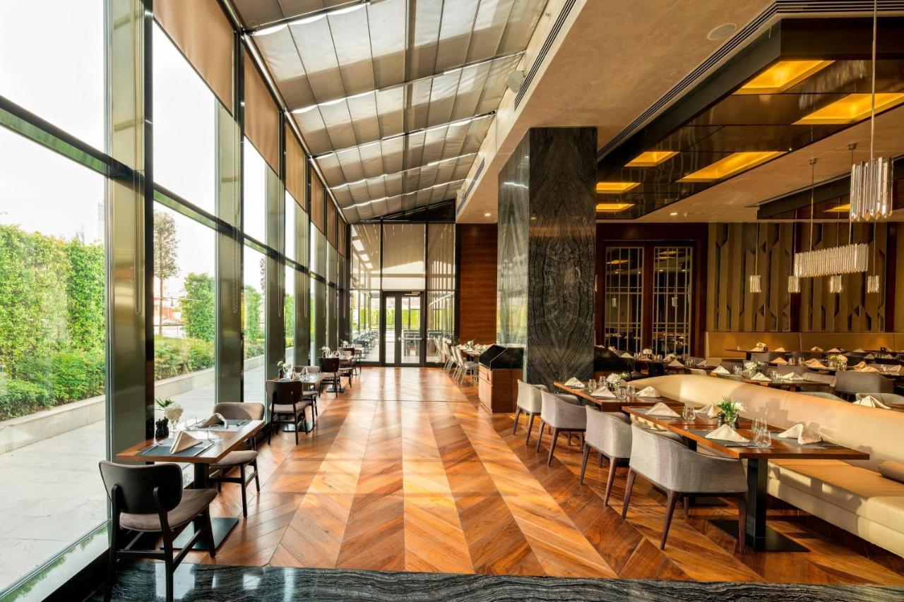 เชอราตัน แกรนด์ อิสตันบูล อทาเซฮีร์ Hotel ภายนอก รูปภาพ