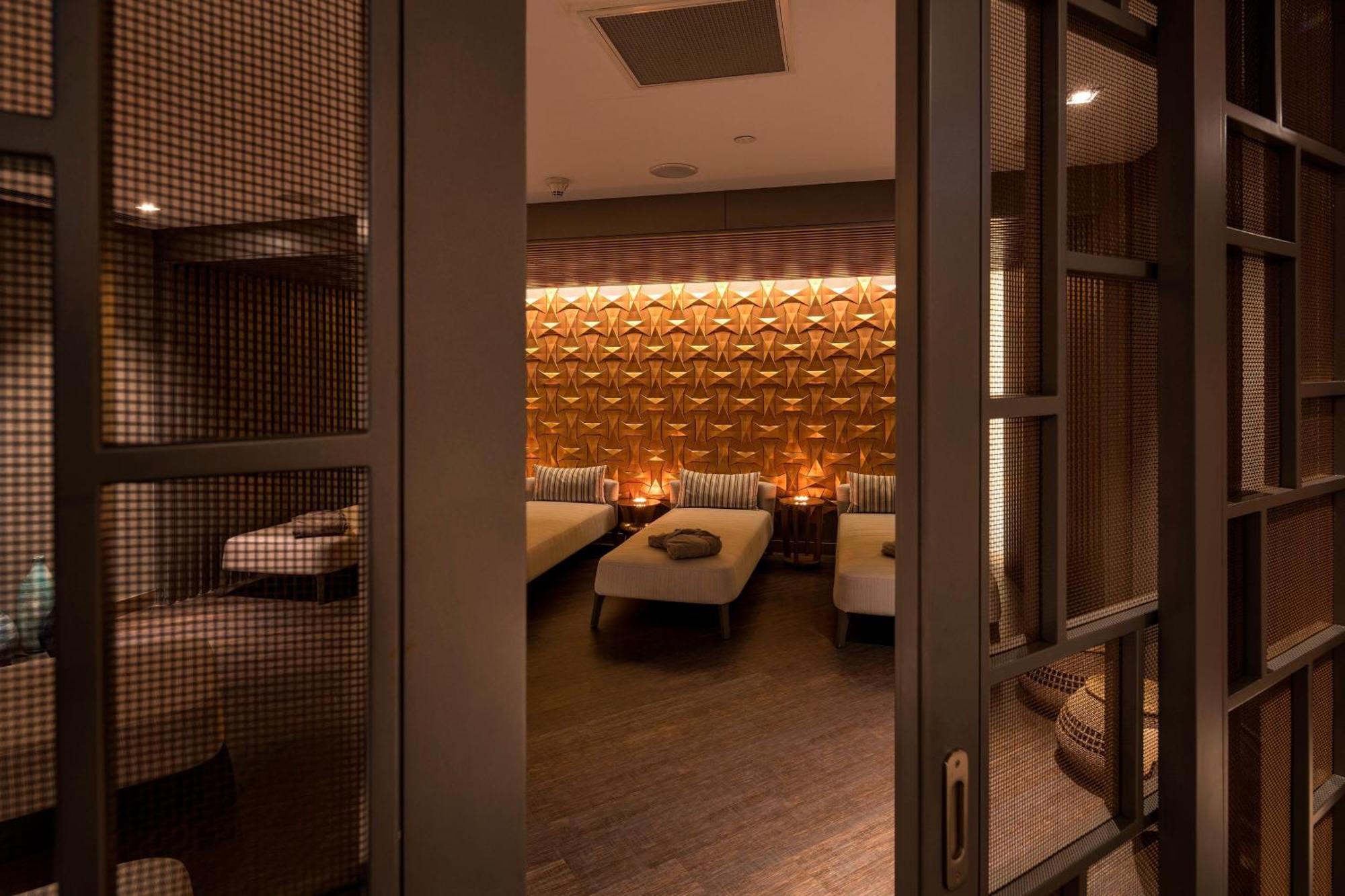 เชอราตัน แกรนด์ อิสตันบูล อทาเซฮีร์ Hotel ภายนอก รูปภาพ